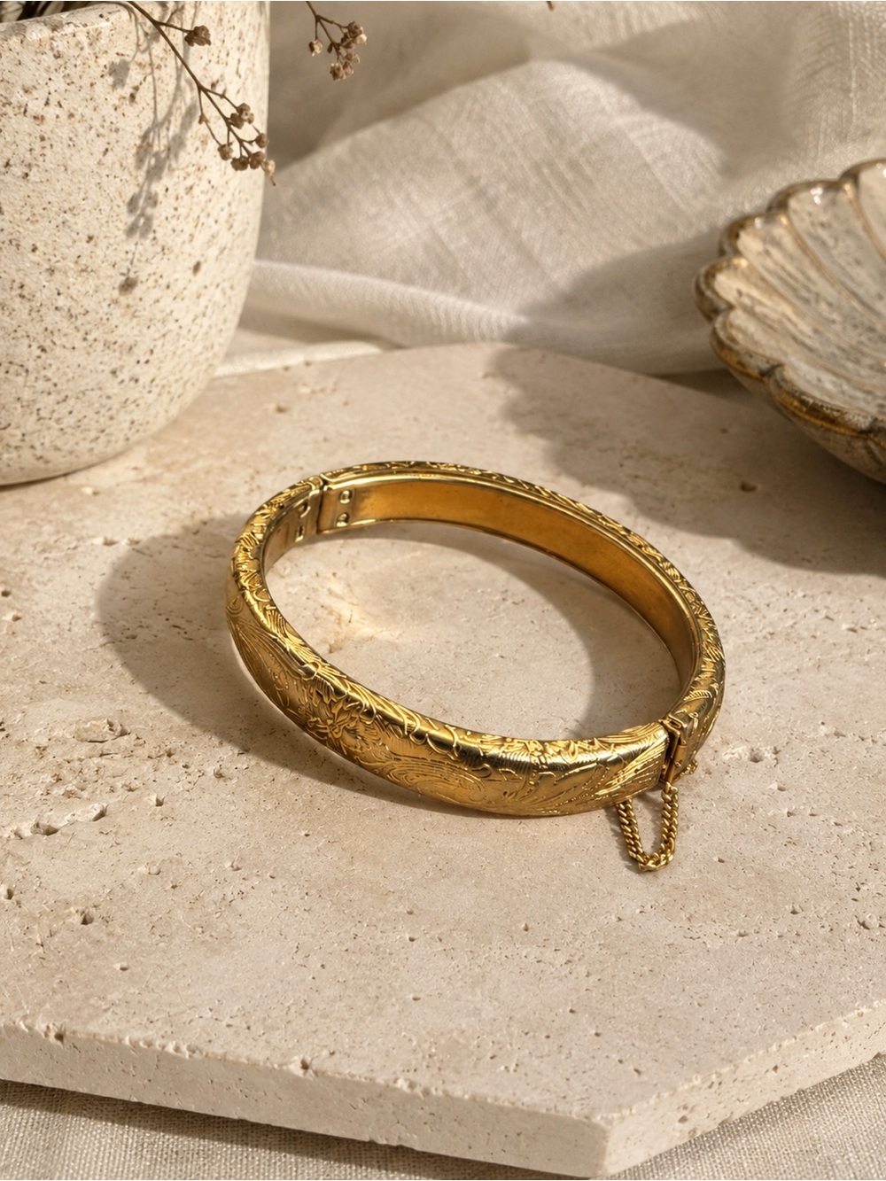 Vintage Gold Engraved Hinged Bangle Bracelet